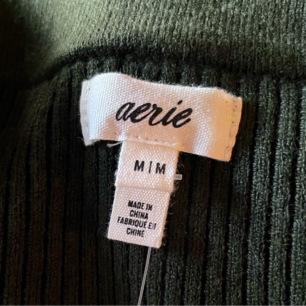 🆕 AERIE Take Charge Stretchy Ribbed Knit Olive Green Pleated Mini Skirt, Size M - Picture 10 of 14